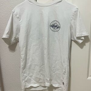 BILLABONG PREMIUM WHITE SURF ORIGINAL T SHIRT WITH SMALL HOLE SEE PICTURE